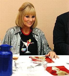 PIC00976.JPG (24377 Byte)