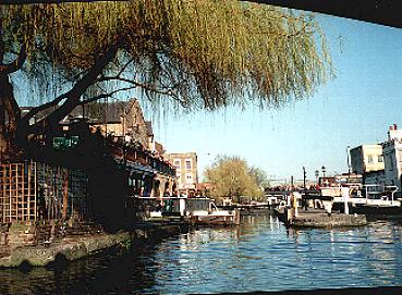 Camden Town.JPG (35598 Byte)