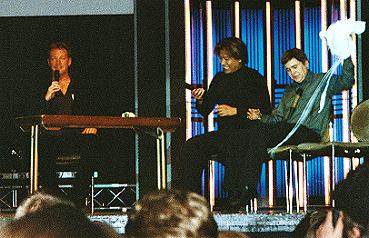 fcX-2-cab11.JPG (27347 Byte)