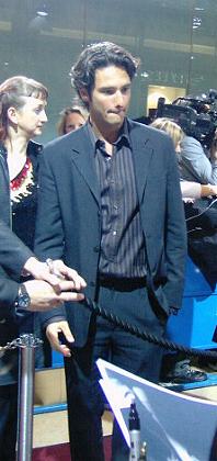 la-munich-rsantorokl.jpg (20022 Byte)